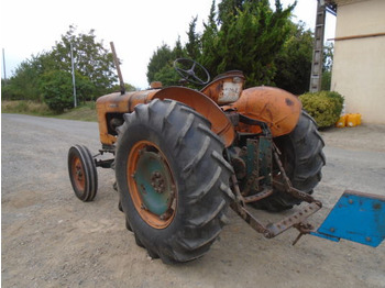 Traktor Someca super 40: das Bild 5 Traktor Someca super 40: das Bild 5