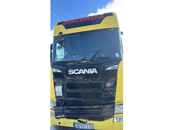 SCANIA R 460 Sattelzugmaschine