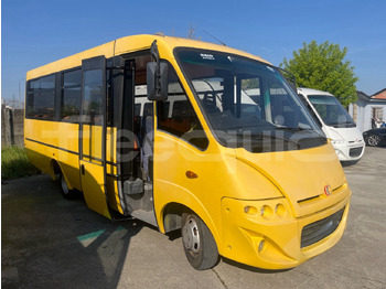 IVECO Schulbus