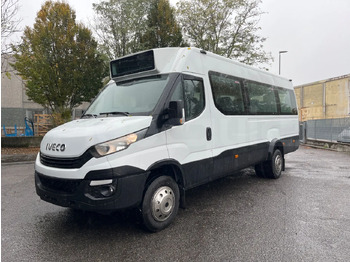 Überlandbus Iveco Daily: das Bild 4