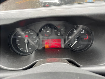 Überlandbus Iveco Daily: das Bild 3