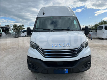 IVECO Daily Überlandbus