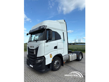 IVECO S-WAY Sattelzugmaschine