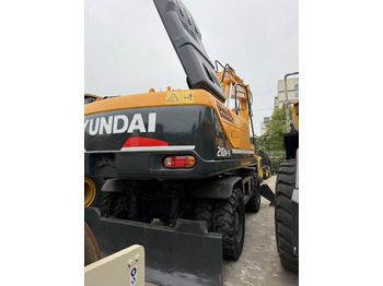 HYUNDAI R210 Mobilbagger