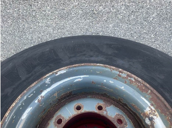 Felgen und Reifen für Baumaschine Michelin 425/65R22.5-Tire/Reifen/Band: das Bild 5 Felgen und Reifen für Baumaschine Michelin 425/65R22.5-Tire/Reifen/Band: das Bild 5