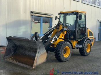 Radlader JCB 407 T4 4x4 Radlader Schutzkabine Schaufel +Gabel: das Bild 3