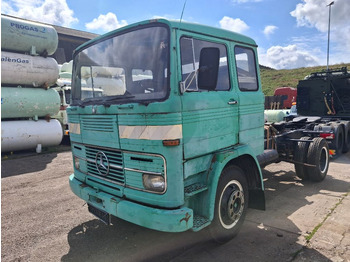 MERCEDES-BENZ Sattelzugmaschine