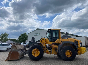 VOLVO L120H Radlader