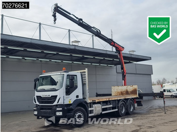 IVECO Trakker Pritsche LKW