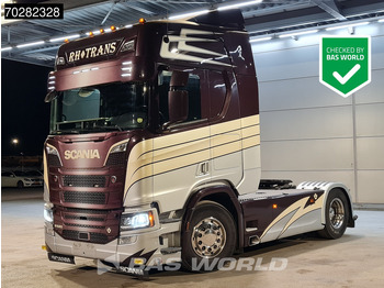 SCANIA R 520 Sattelzugmaschine