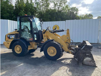 CATERPILLAR Hoflader