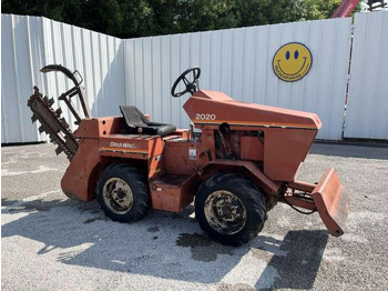 DITCH WITCH Grabenbagger/ Grabenfräse