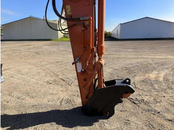 Mobilbagger Hitachi ZX180W-7: das Bild 5 Mobilbagger Hitachi ZX180W-7: das Bild 5