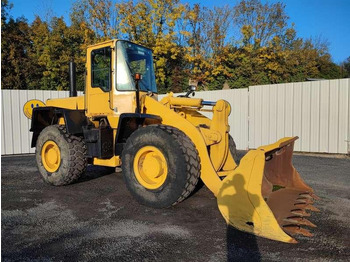 KOMATSU WA270 Radlader