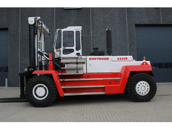 SVETRUCK Dieselstapler