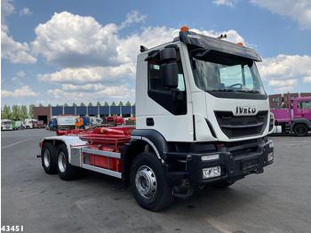 Iveco AD260T 6x4 Euro 6 AJK 20 haakarmsysteem – Leasing Iveco AD260T 6x4 Euro 6 AJK 20 haakarmsysteem: das Bild 3