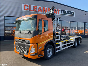 Abrollkipper, Autokran Volvo FM 430 HMF 23 ton/meter laadkraan: das Bild 2