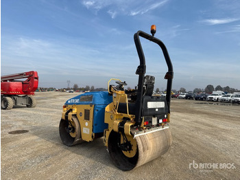 Straßenwalze 2000 Bitelli DTV345 Double Drum Roller: das Bild 2 Straßenwalze 2000 Bitelli DTV345 Double Drum Roller: das Bild 2