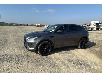 SUV/ Geländewagen 2020 Jaguar E Pace 2.0D I4 CHEQUERED FLAG AUTO 4WD SUV: das Bild 3