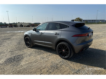 SUV/ Geländewagen 2020 Jaguar E Pace 2.0D I4 CHEQUERED FLAG AUTO 4WD SUV: das Bild 2