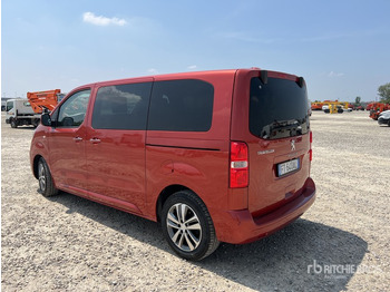 Bus 2018 Peugeot Traveller 8-Seat 2.0 BLUEHDI 150CV S&S AL ... Bus: das Bild 3