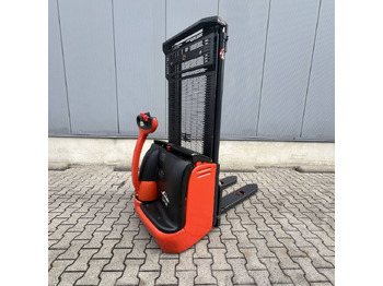 LINDE L12 Hochhubwagen