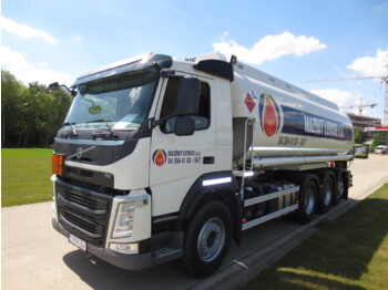 VOLVO FM Tankwagen