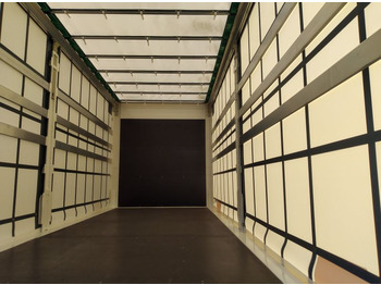 Planenaufbau Krone BDF-System, 7.450 mm lang.: das Bild 2