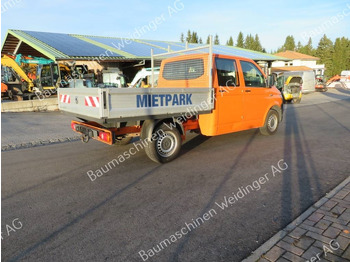 Pritsche Transporter, Transporter mit Doppelkabine VW Doka T6: das Bild 2