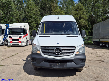 Reisebus MERCEDES-BENZ Sprinter 516 23 places: das Bild 2