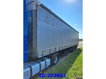 Planenauflieger SCHMITZ CARGOBULL: das Bild 2