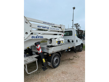 OIL&STEEL LKW mit Arbeitsbühne