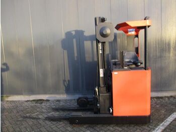 BT Schubmaststapler