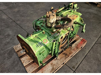 JOHN DEERE Getriebe