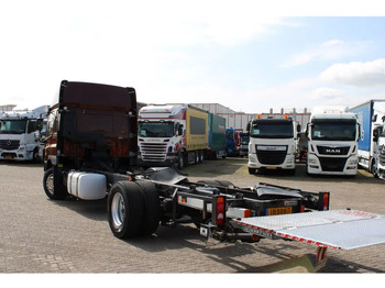 Fahrgestell LKW DAF CF 65 220 + lift + euro 5: das Bild 5