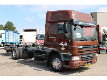 Fahrgestell LKW DAF CF 65 220 + lift + euro 5: das Bild 4