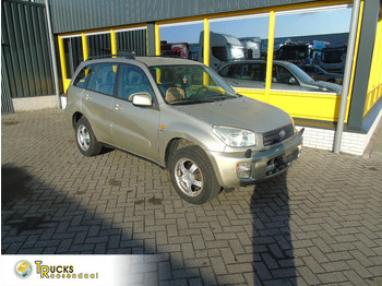 TOYOTA SUV/ Geländewagen