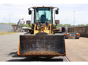 Radlader Caterpillar 928H: das Bild 4