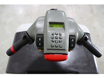 Kommissionierer UniCarriers PPL200SN: das Bild 2 Kommissionierer UniCarriers PPL200SN: das Bild 2