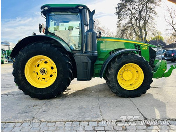 Traktor John Deere 8295R: das Bild 4 Traktor John Deere 8295R: das Bild 4