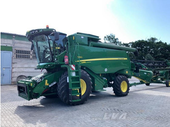 JOHN DEERE T550 Mähdrescher