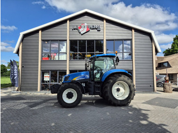 NEW HOLLAND T6080 Traktor