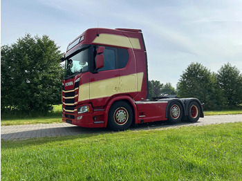 SCANIA R 500 Sattelzugmaschine