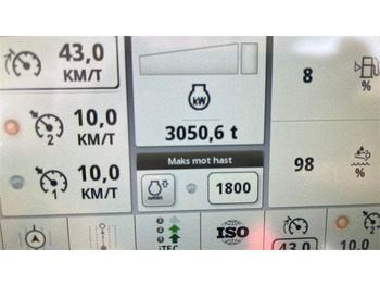 Traktor John Deere 6195R Ultimate Edition, CommandPro: das Bild 2