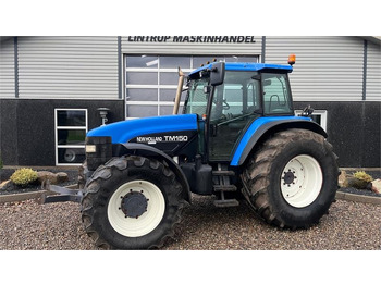 NEW HOLLAND TM Traktor