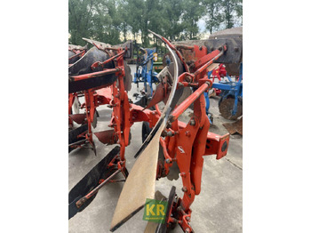 Pflug Kuhn VARI MASTER 121: das Bild 2 Pflug Kuhn VARI MASTER 121: das Bild 2