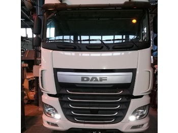 DAF XF 106 Motor und Teile