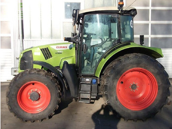 CLAAS Arion 440 Traktor