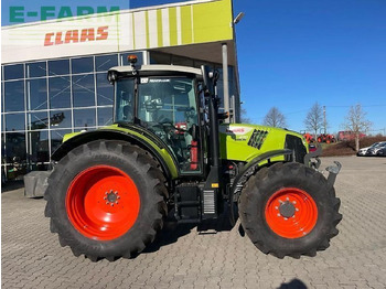 CLAAS Arion 470 Traktor