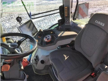 CLAAS Arion 550 Traktor